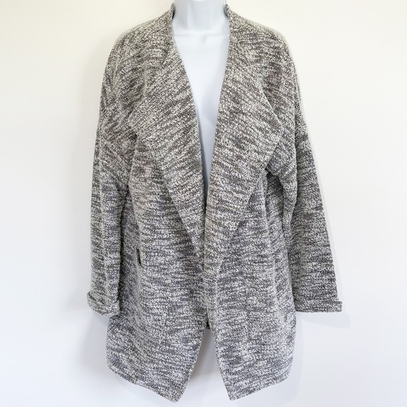 Astr Sweaters - ASTR The Label Open Front Cardigan Long Sleeve Black and White Large